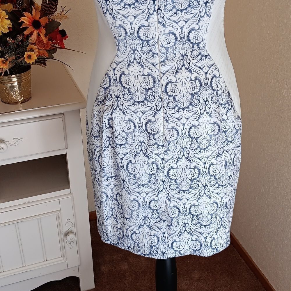 G.I.N Colorblock Dress - Picture 8 of 11